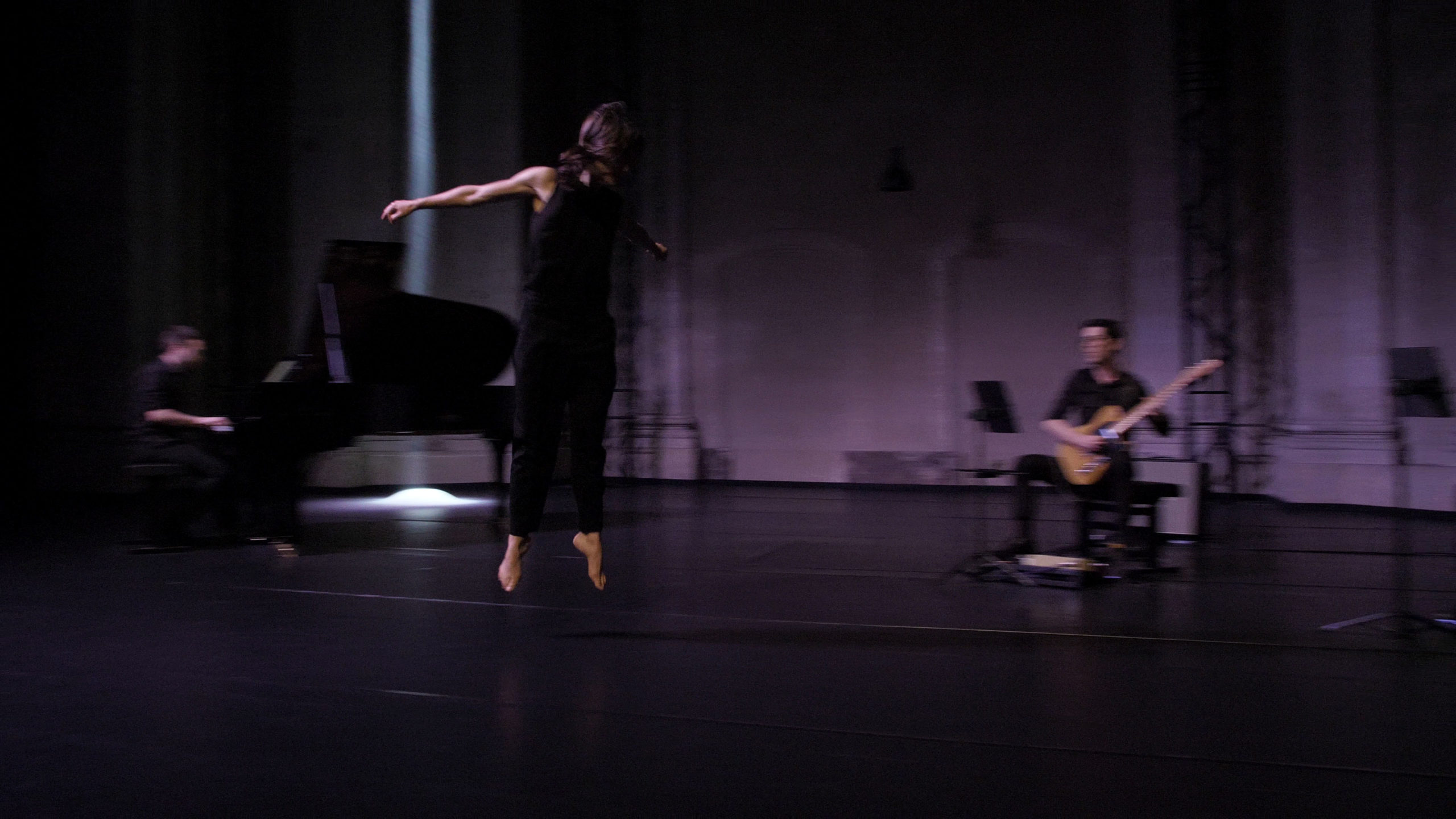 ©Festival Parallèle_Margaux Vendassi__Diverti_Menti_169_13