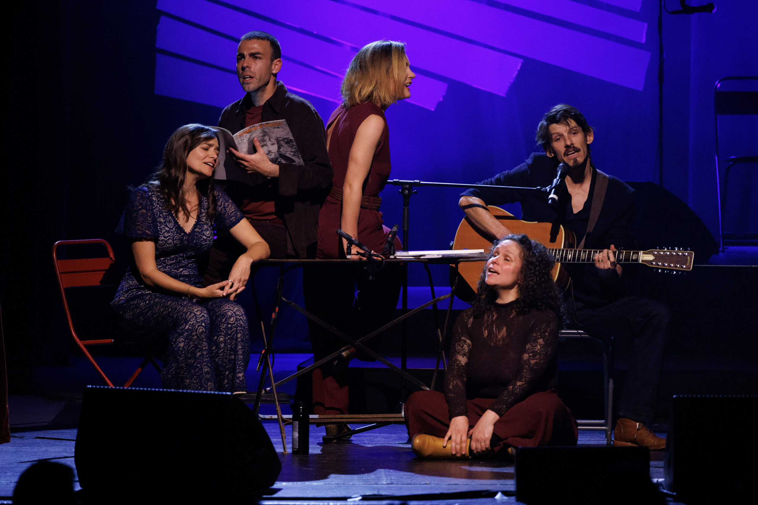 Aliose chante LF photo 1 (crédit @Lou Barthelemy – Emergences Musicales Montreux)
