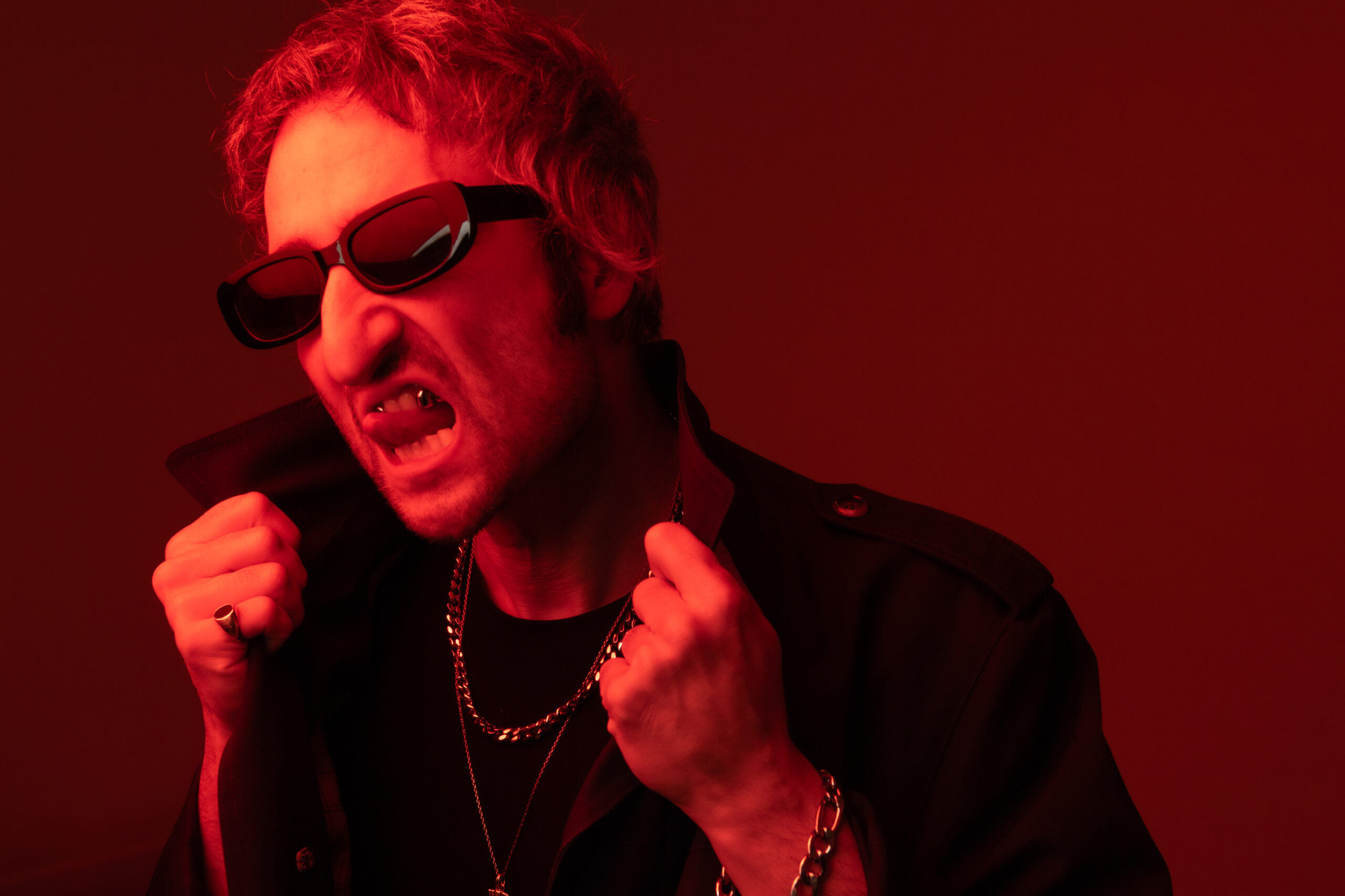 002_8905 David Shaw (c) Manon Violence