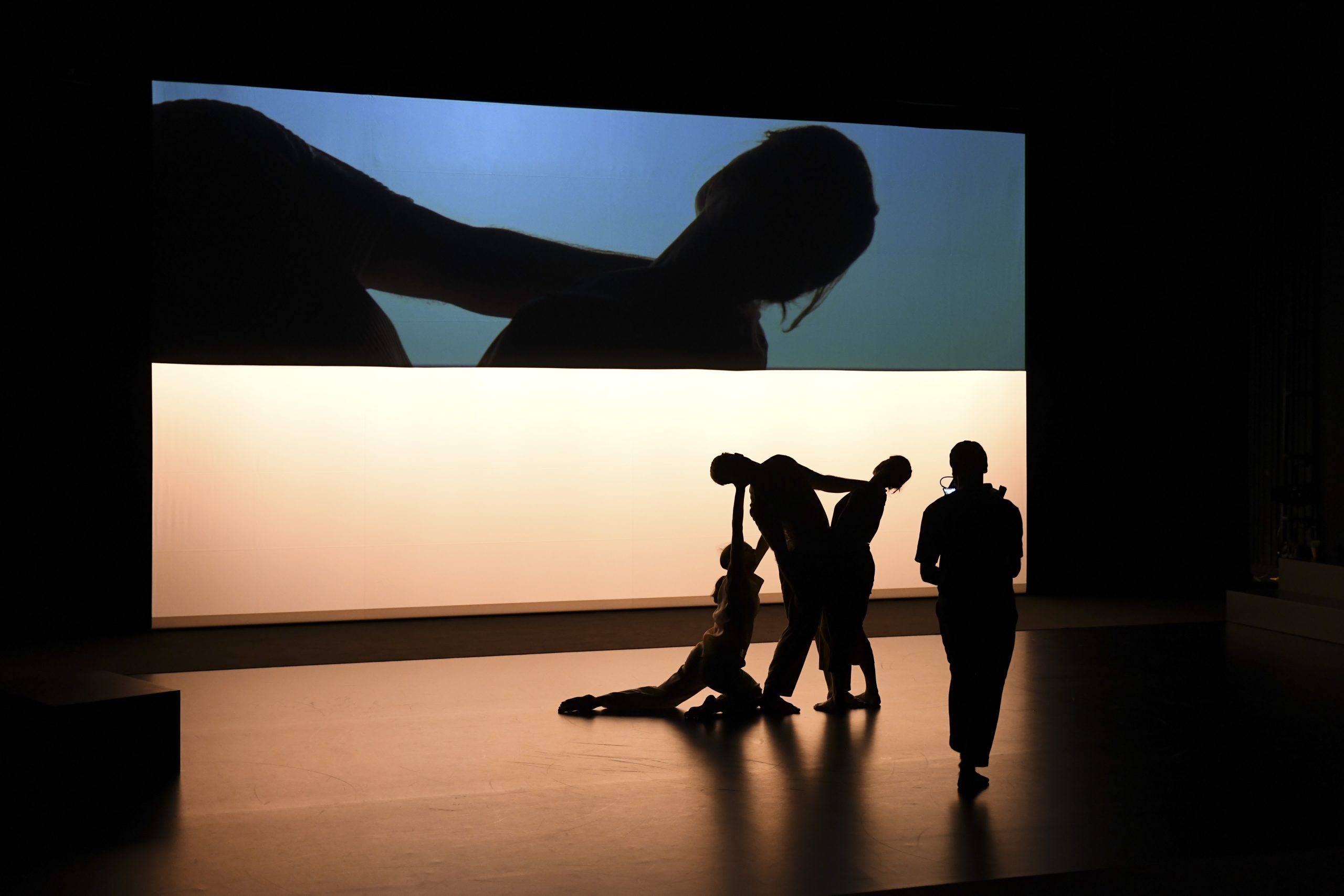 Exposition-9